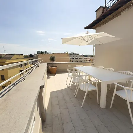 Attico Colosseo, Terrazza Da Sogno, Vista Unica ローマ