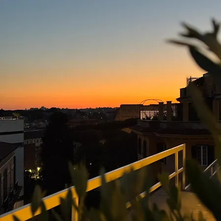 アパート Attico Colosseo, Terrazza Da Sogno, Vista Unica ローマ